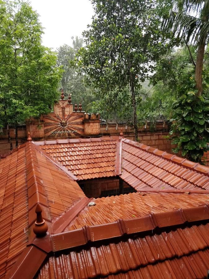Отель Kalpadiyil Balarampuram Экстерьер фото